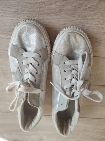 Baskets argentées