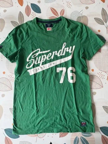 T shirt homme superdry très bon état taille S
