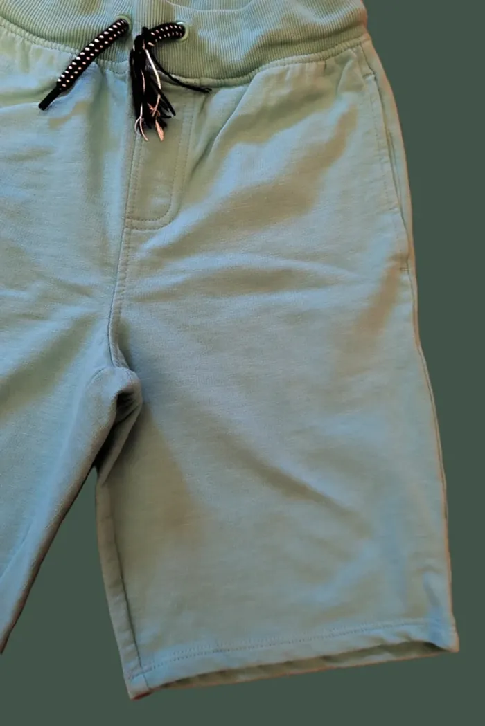 Bermuda taille 10 ans - photo numéro 4