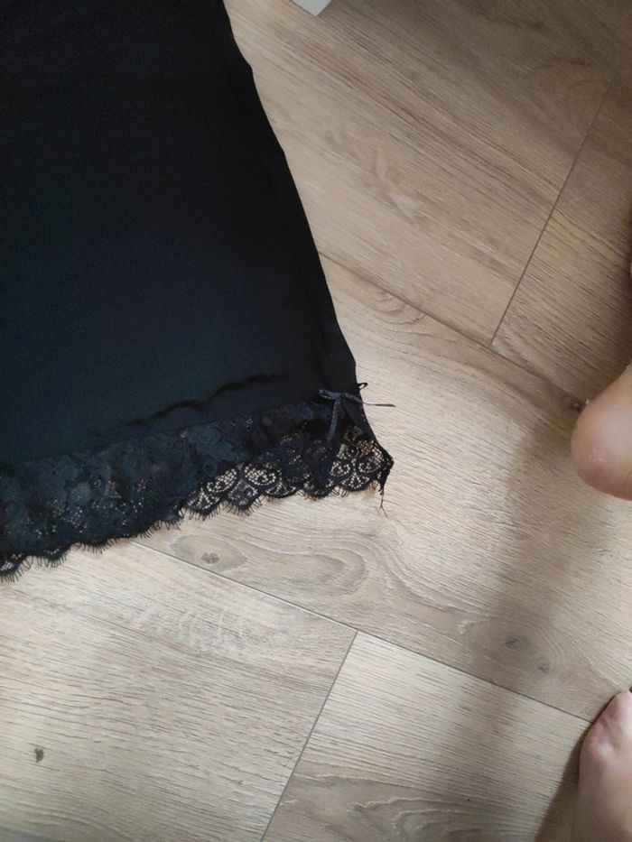 Nuisette noire - photo numéro 2