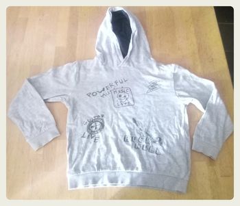 Sweat shirt motif tête de mort