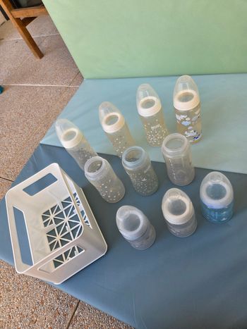 Lot biberons NUK first choice 
