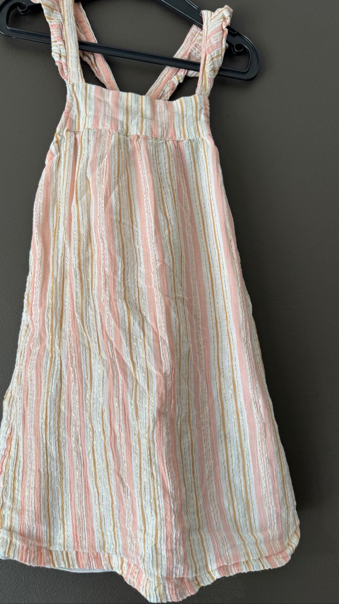 robe   6 ans - photo numéro 3