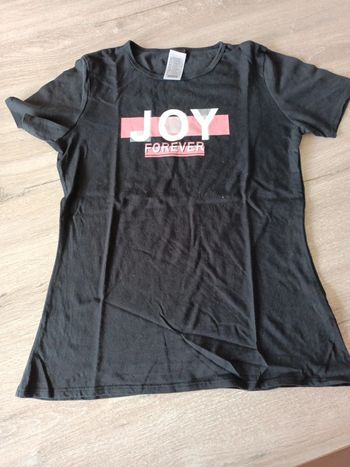 10. T-shirt Decathlon 14-15ans 160-166cm