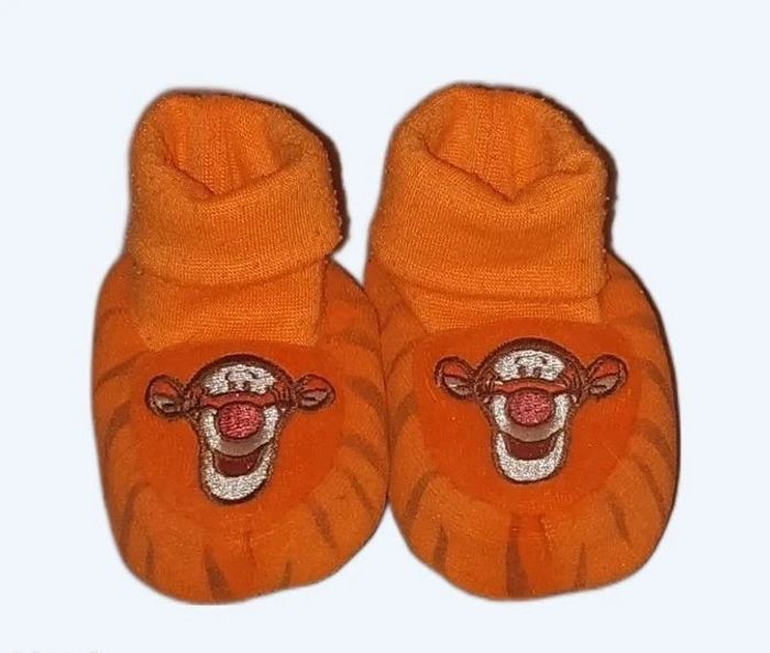 Pantoufles Chaussons bébé Disney P 17
