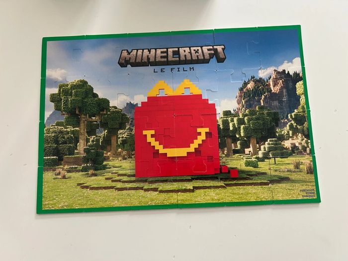 Puzzle minecraft McDo - photo numéro 4