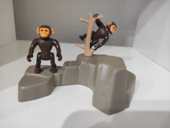Playmobil zoo singe animaux et son rocher