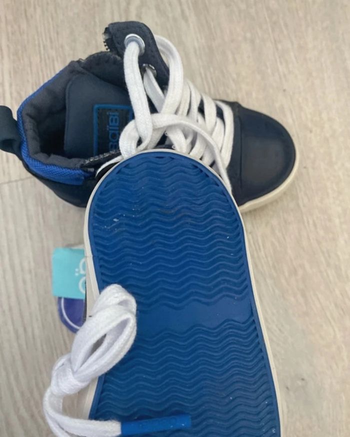 Chaussures montantes, marque Obaibi taille 20 neuve Zip sur le côté Okaidi - photo numéro 5