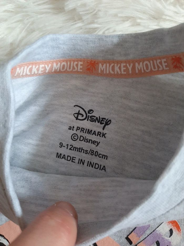 Tee-shirt Mickey gris neuf - photo numéro 4