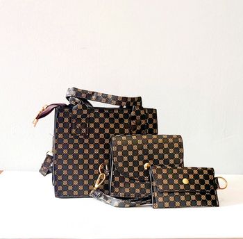 Set sac + pochette + porte-monnaie