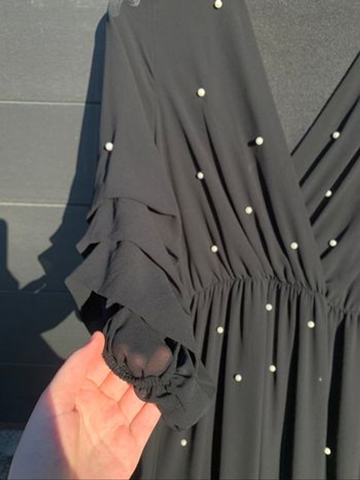 Robe noire à perles manche 3/4 fête soirée taille unique zara basic - photo numéro 4