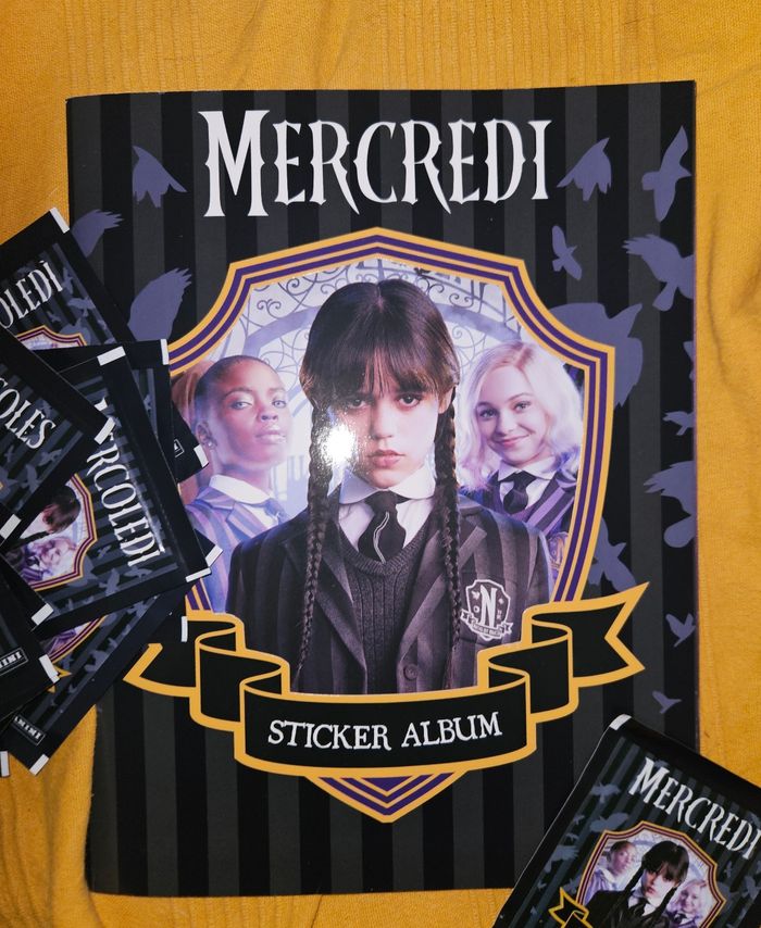 Mercredi Addams lot - photo numéro 2