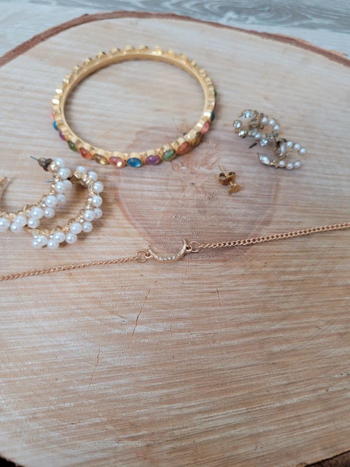 📿 Lot bijoux fantaisie couleur dorée pour l'été - photo numéro 2