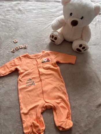 Pyjama orange et fleurs GÉMO - 1 mois
