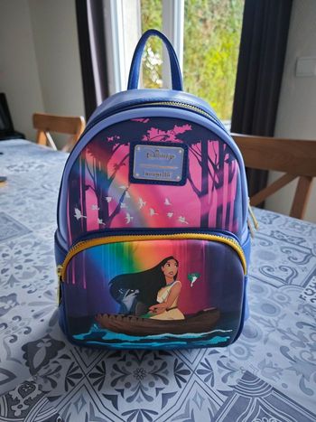 Sac Loungefly Pocahontas Disney 