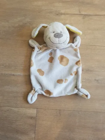 Doudou plat chien