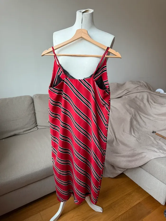 Magnifique robe Mango S/36 - photo numéro 4