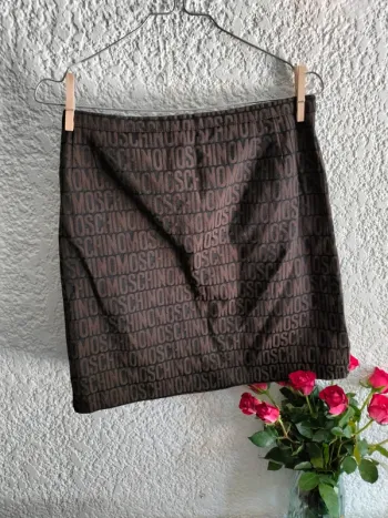 Jupe courte marron a motif t 38