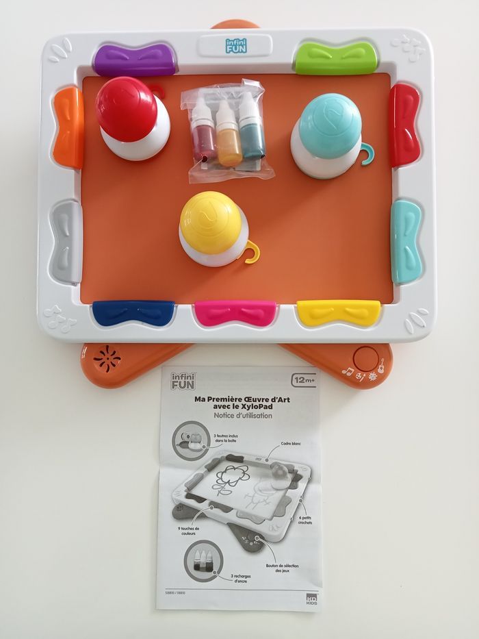 Tableau à dessin XYLOPAD Infini fun Beebs