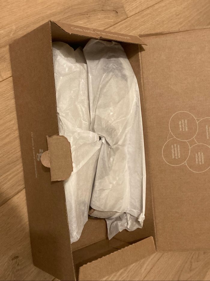 Chaussons Angarde T37 neufs - photo numéro 4