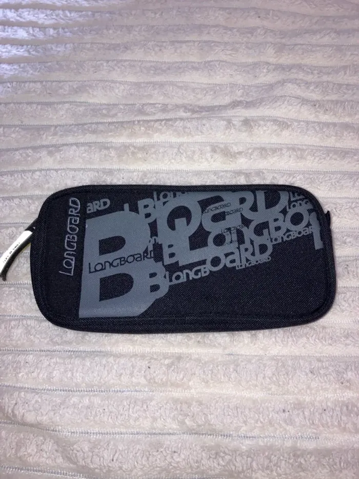 Trousse noir longboard