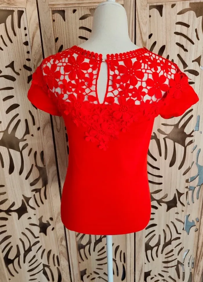 Tee shirt brodé fleurs TS/M Foresta Bella - photo numéro 5