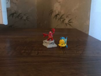 Figurines ariel la petite sirène disney crabe Sébastien et poisson polochon