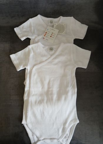 lot 2 bodies blanc manches courtes Du Pareil Au Meme 74 cm 12 mois