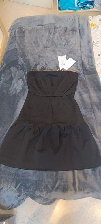 Petite robe noire taille S neuve Naf Naf