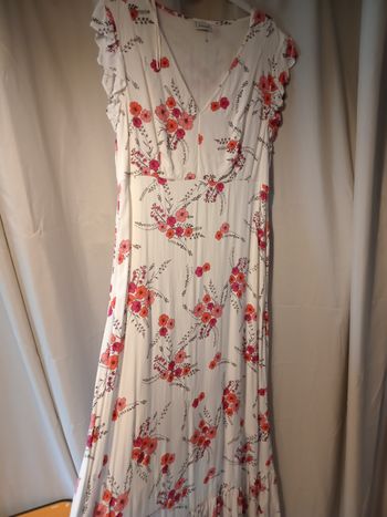 Robe longue fleurie taille L tbe pimkie