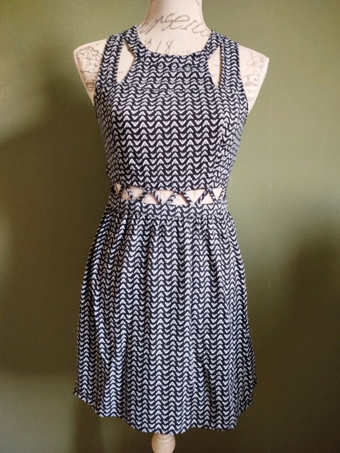 Robe ajourée