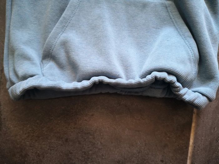 Pull à capuche bleu okaidi 8 ans - photo numéro 3