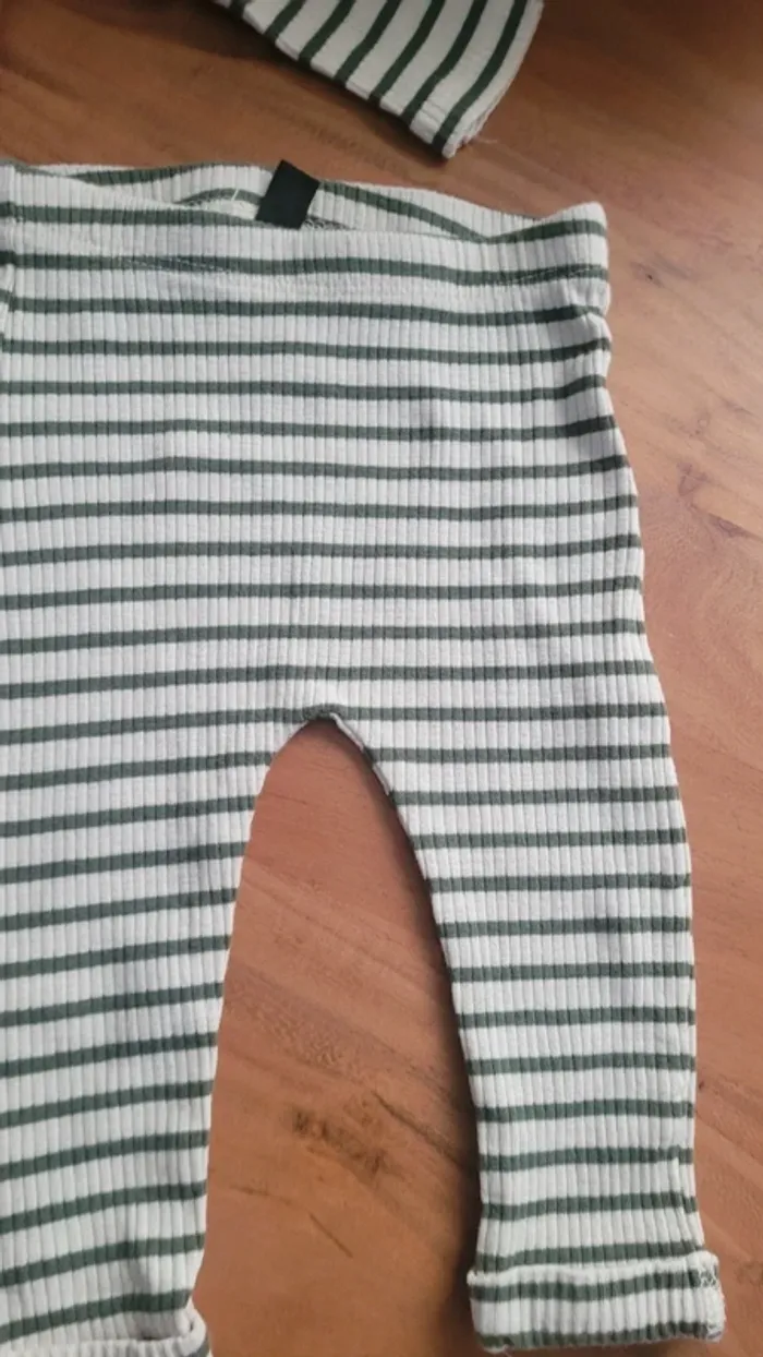 Ensemble bébé à rayures 56cm - photo numéro 4