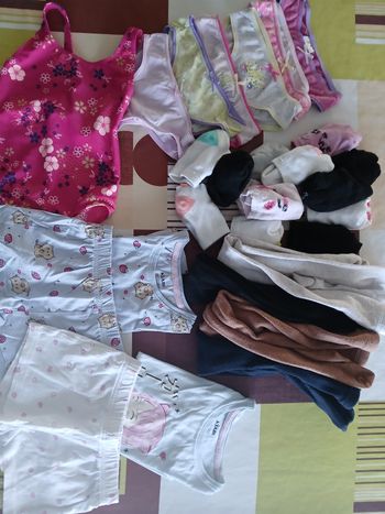 Lot de fille 3 ans