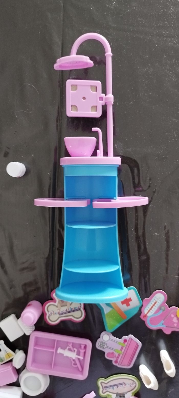 Clinique vétérinaire pour Barbie - photo numéro 3