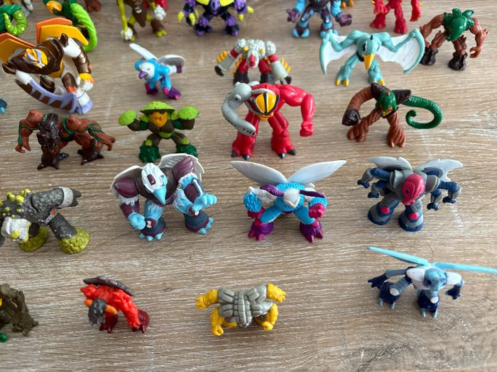 Gros lot de figurine vintage gormiti - photo numéro 4