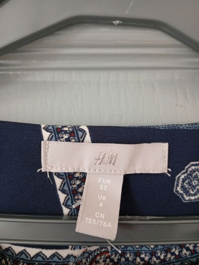 Robe h&m taille 32 - photo numéro 3