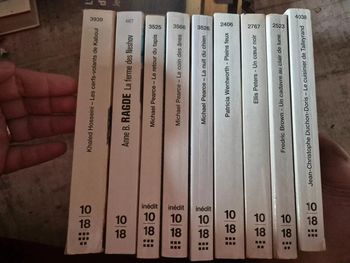 Livres collection 10/18