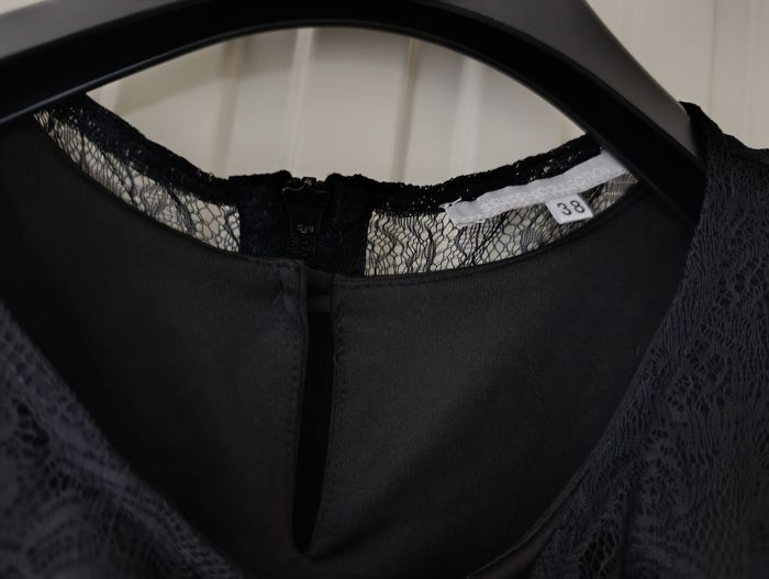 Une Tenue 2 piéces robe moulante taille 38 - photo numéro 4