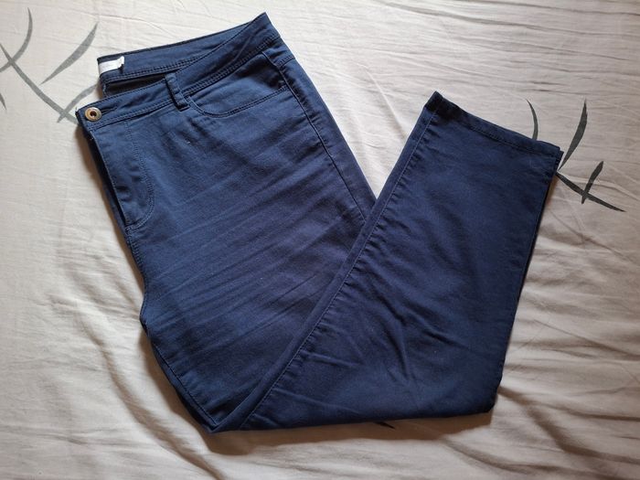 Pantacourt bleu t44