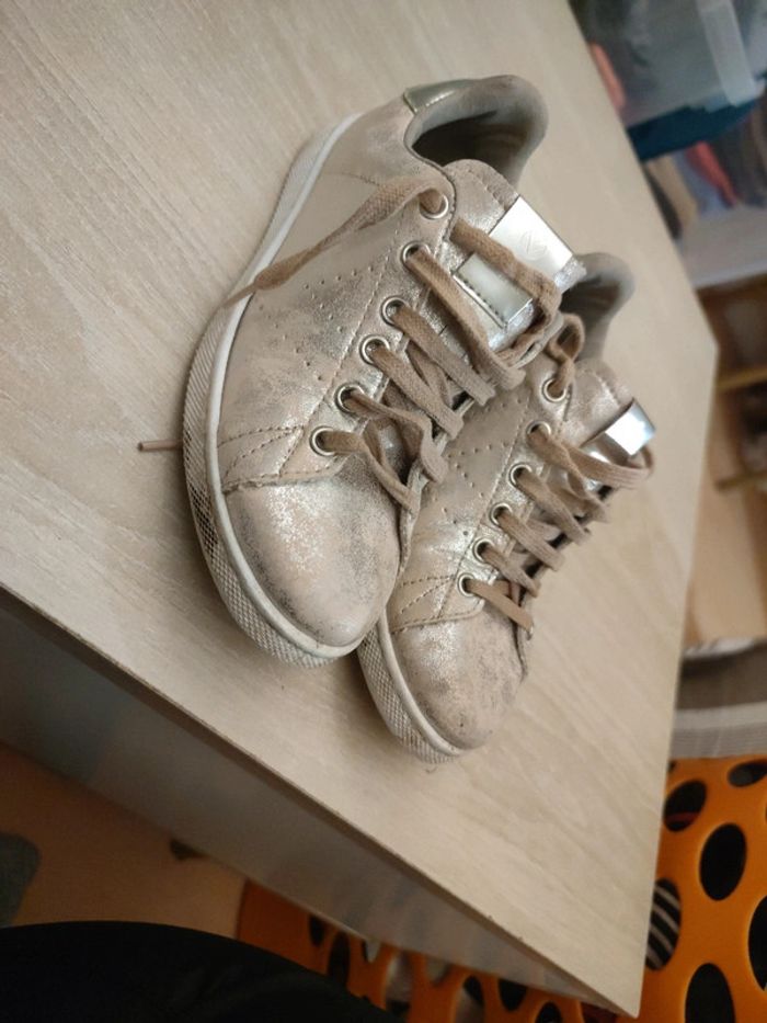 Baskets rose paillettes victoria 35