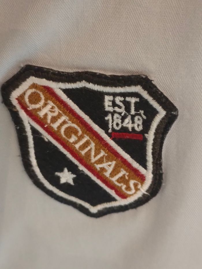 Chemise Kiabi taille 10 ans - photo numéro 2