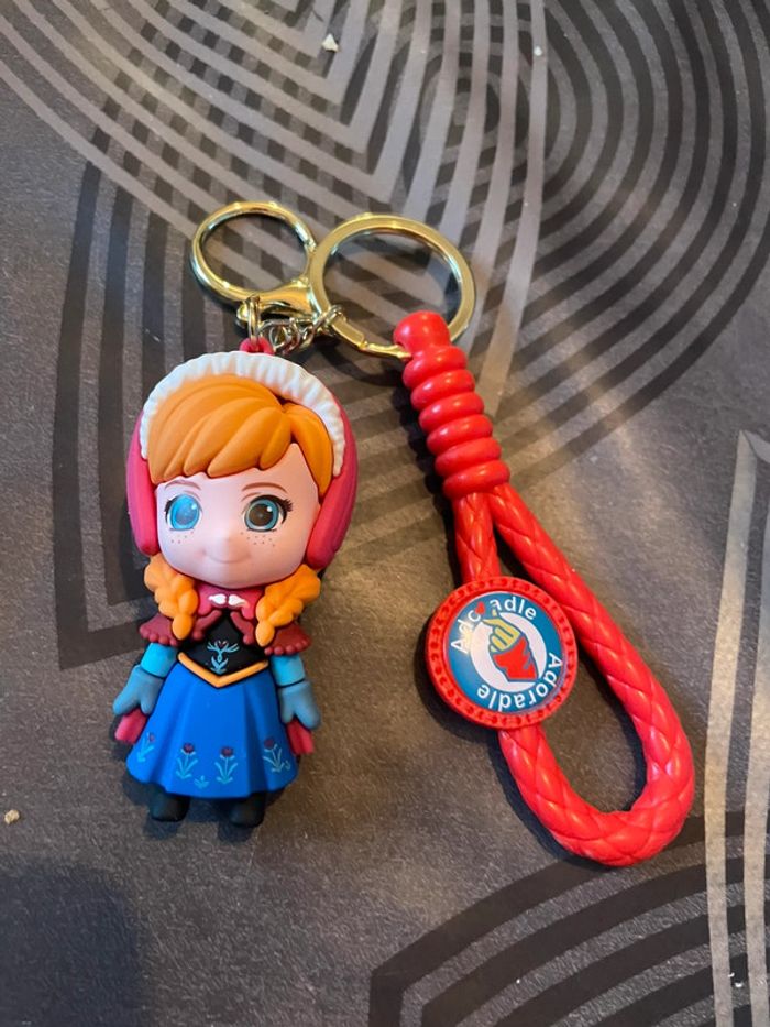 Porte clefs reine des neiges - photo numéro 2