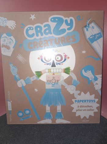 coffret neuf emballé de papertoys Crazy créatures