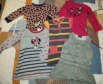 Lot robes 24 mois