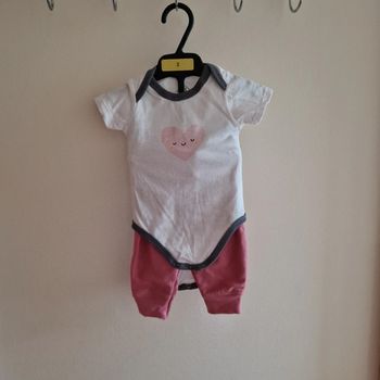 3 mois ensemble legging body