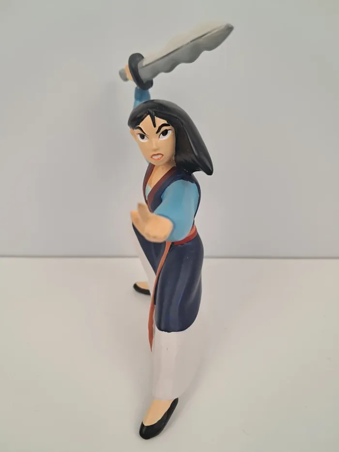 Figurine Mulan de Walt Disney - photo numéro 2