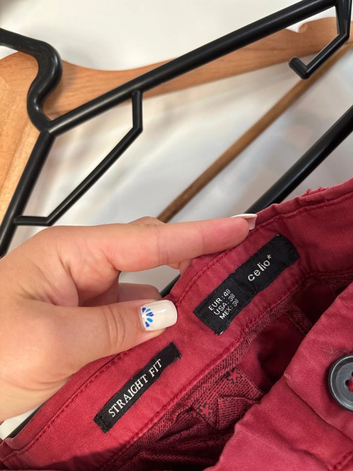 Pantalon chino rouge bordeaux Celio taille 48 - photo numéro 2