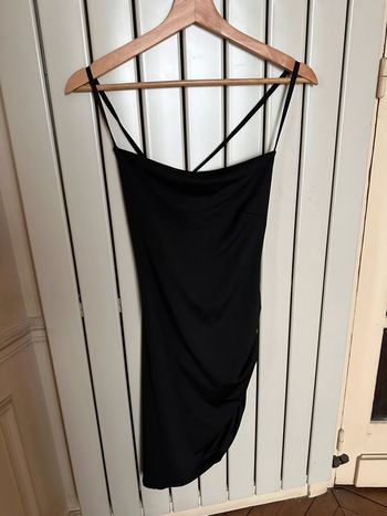 Robe noire dos nus asymétrique blush mark taille s
