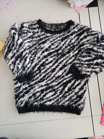 Pull tex 4/5 ans
